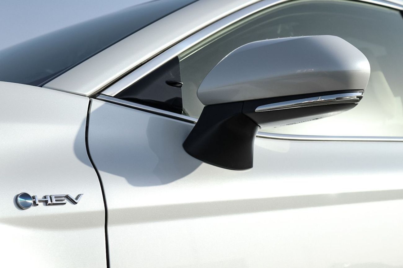 Toyota Camry LE 2.5 EXPORT ONLY