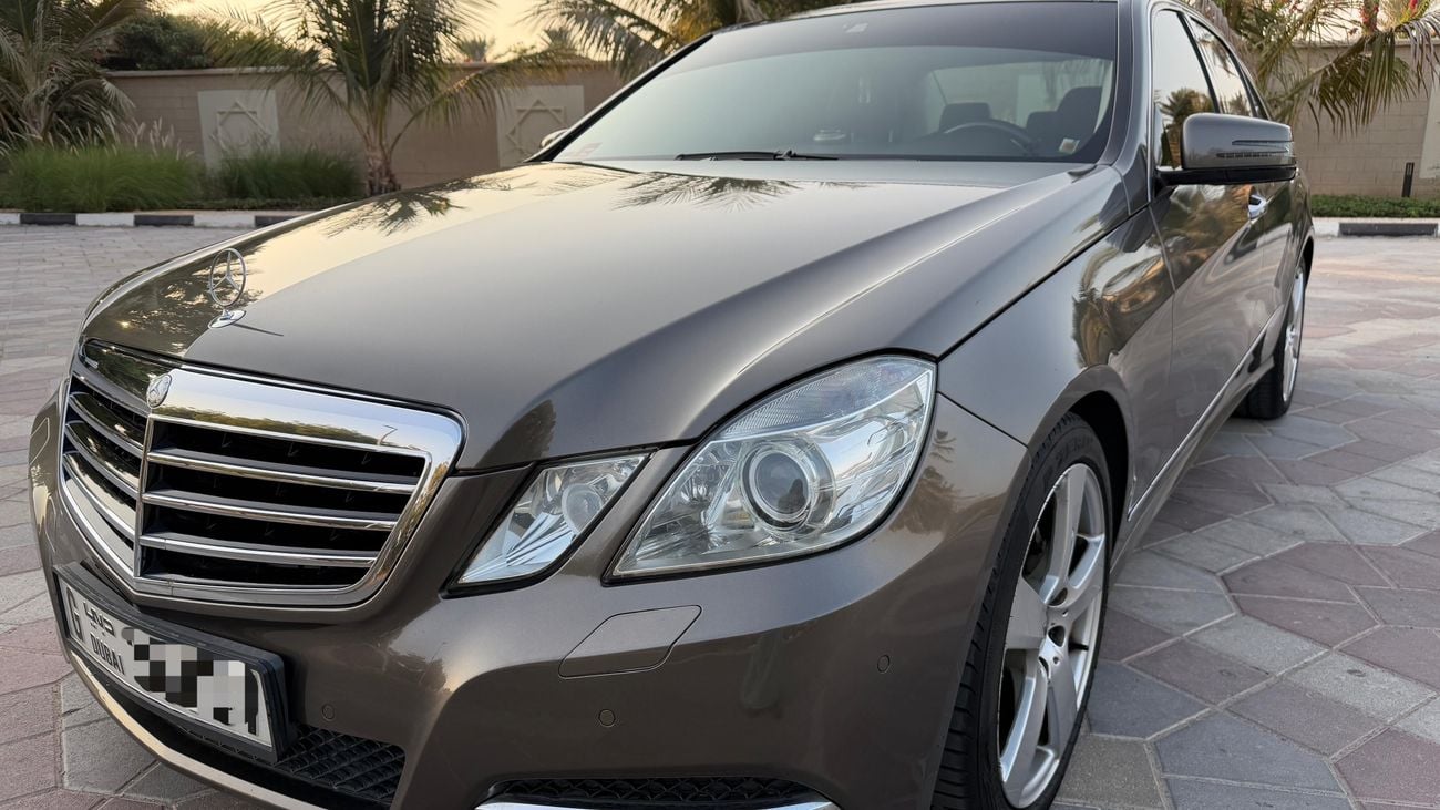 مرسيدس بنز E300