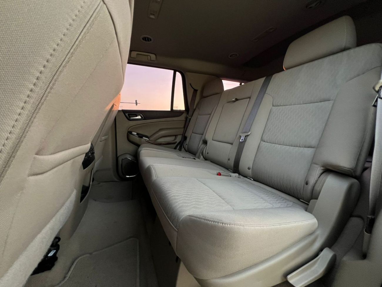 جي أم سي يوكون SLE 5.3L 4WD (8 Seater)