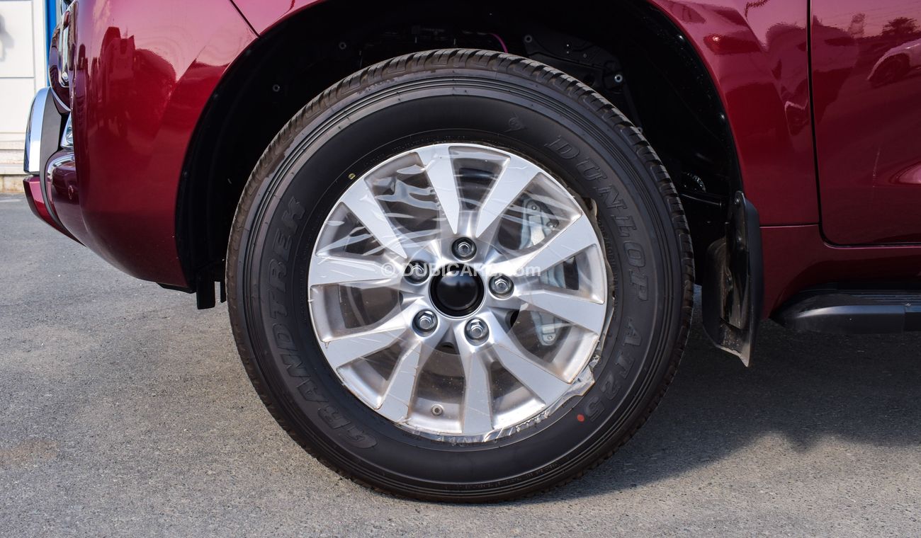 Toyota Land Cruiser VX 5.7 V8