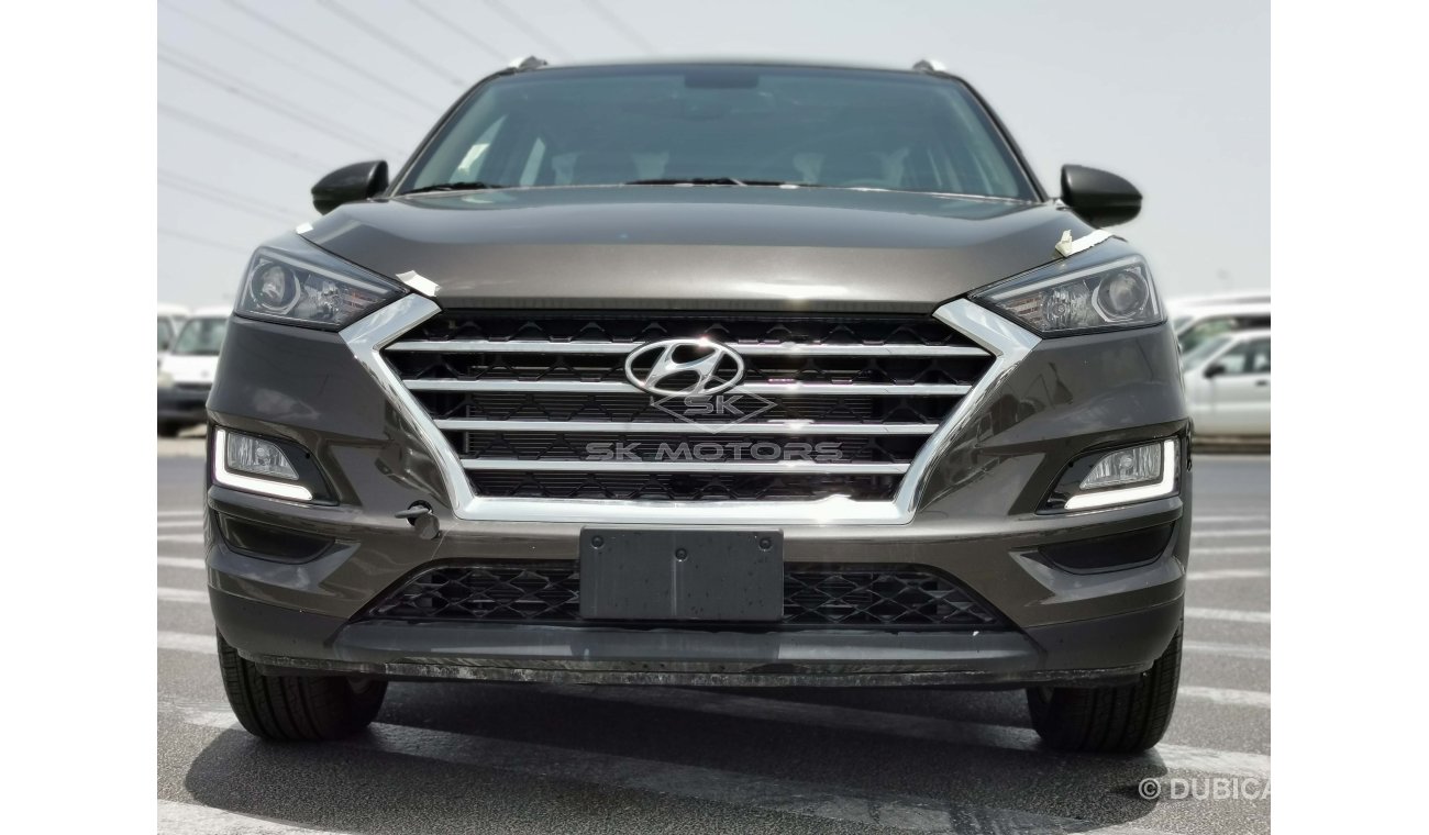 Hyundai Tucson 2.0L, 18" Rim, LED Headlight, Front & Rear AC, Driver Power Seat, Parking Sensor Rear (CODE # HTS11)