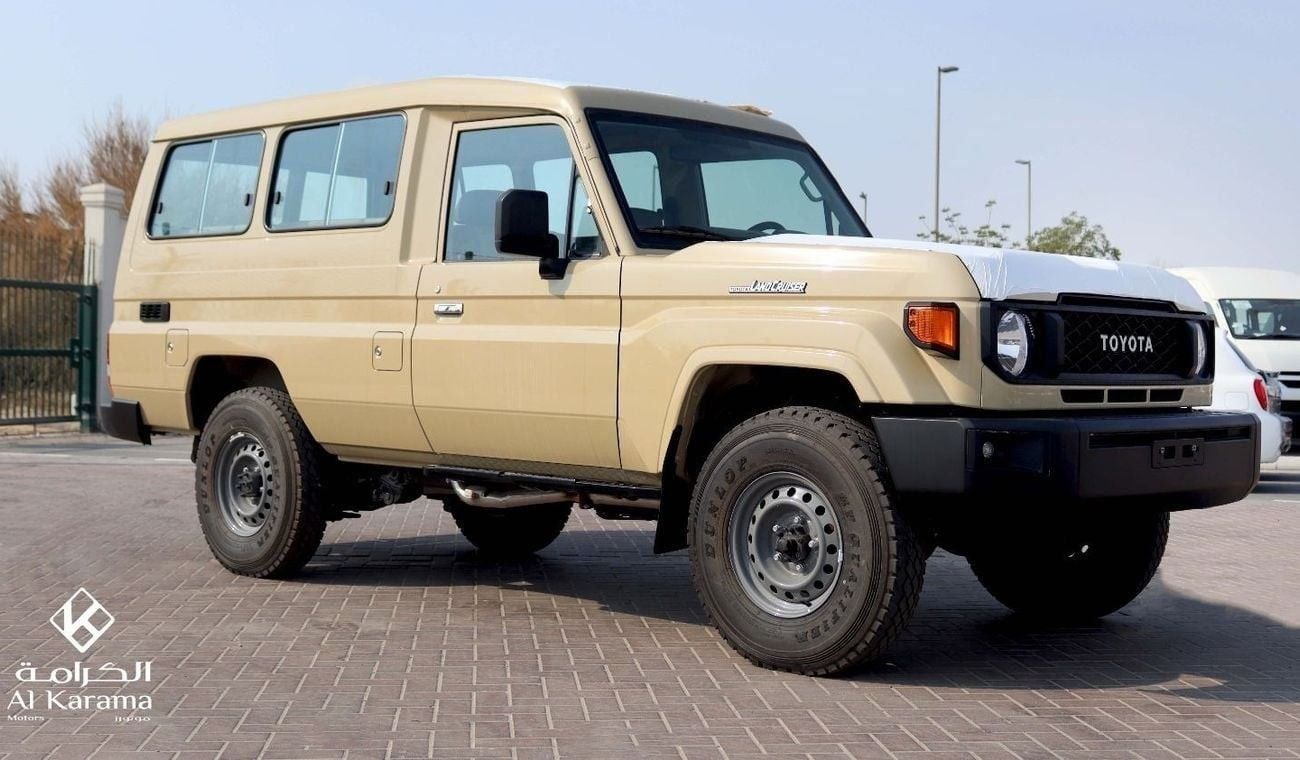 Toyota Land Cruiser 70 4.2L Diesel 4WD | Manual Transmission | Diff Lock | 9+ Seater | LC78 Hardtop | For Export