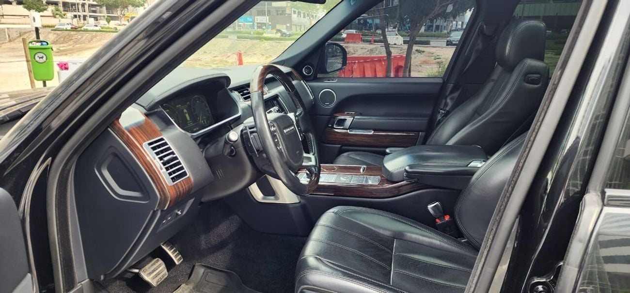 Land Rover Range Rover Range Rover V8 Supercharge