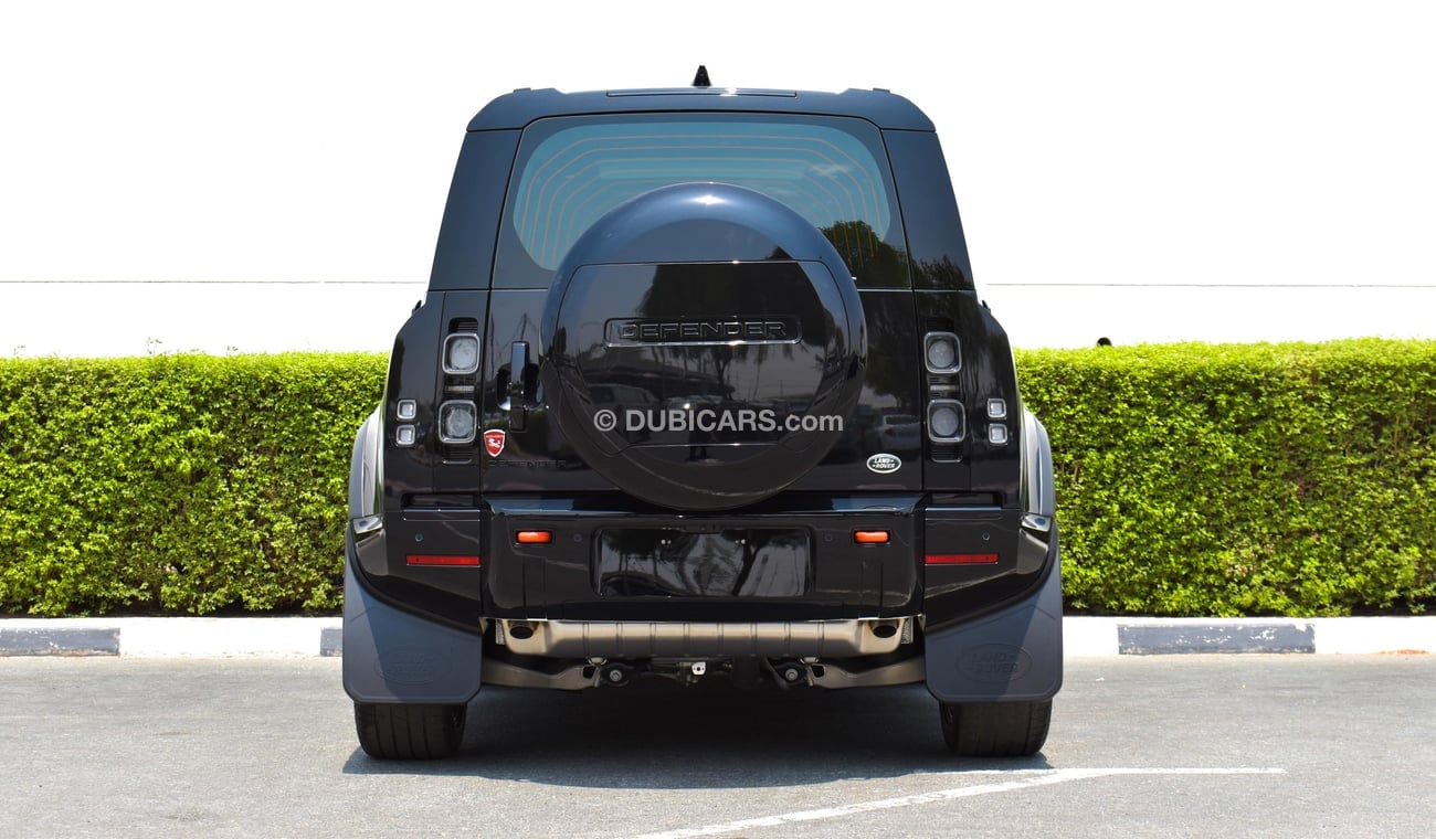 لاند روفر ديفندر 110 Pure X 3.0L P400 | Black Pack Edition | 2023