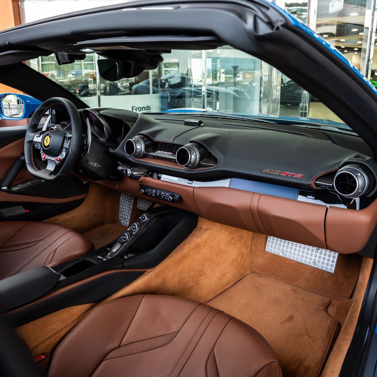 فيراري 812 GTS 2022 FERRARI 812 GTS DONE ONLY 2300KM