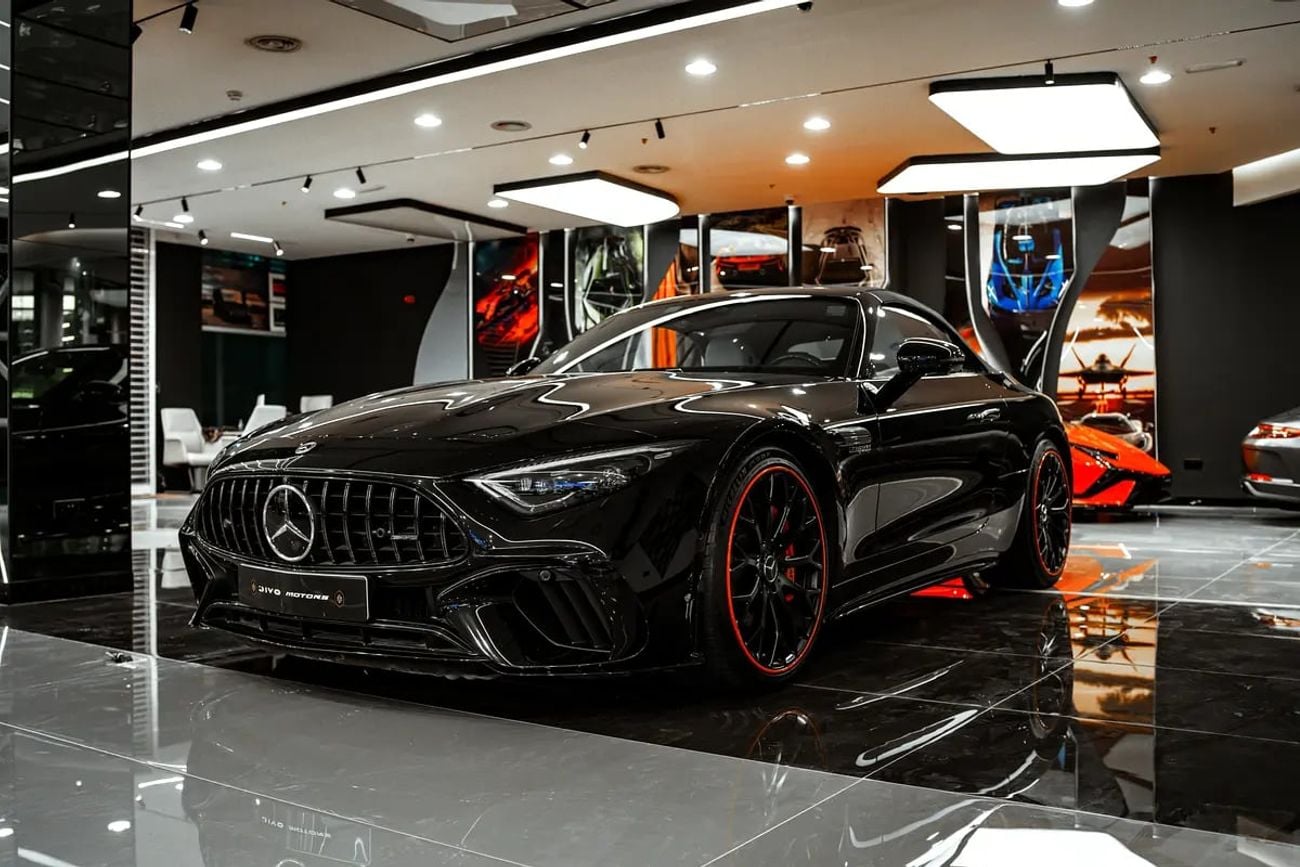 مرسيدس بنز SL 55 AMG SL 55 AMG 4Matic Plus - GCC Specs