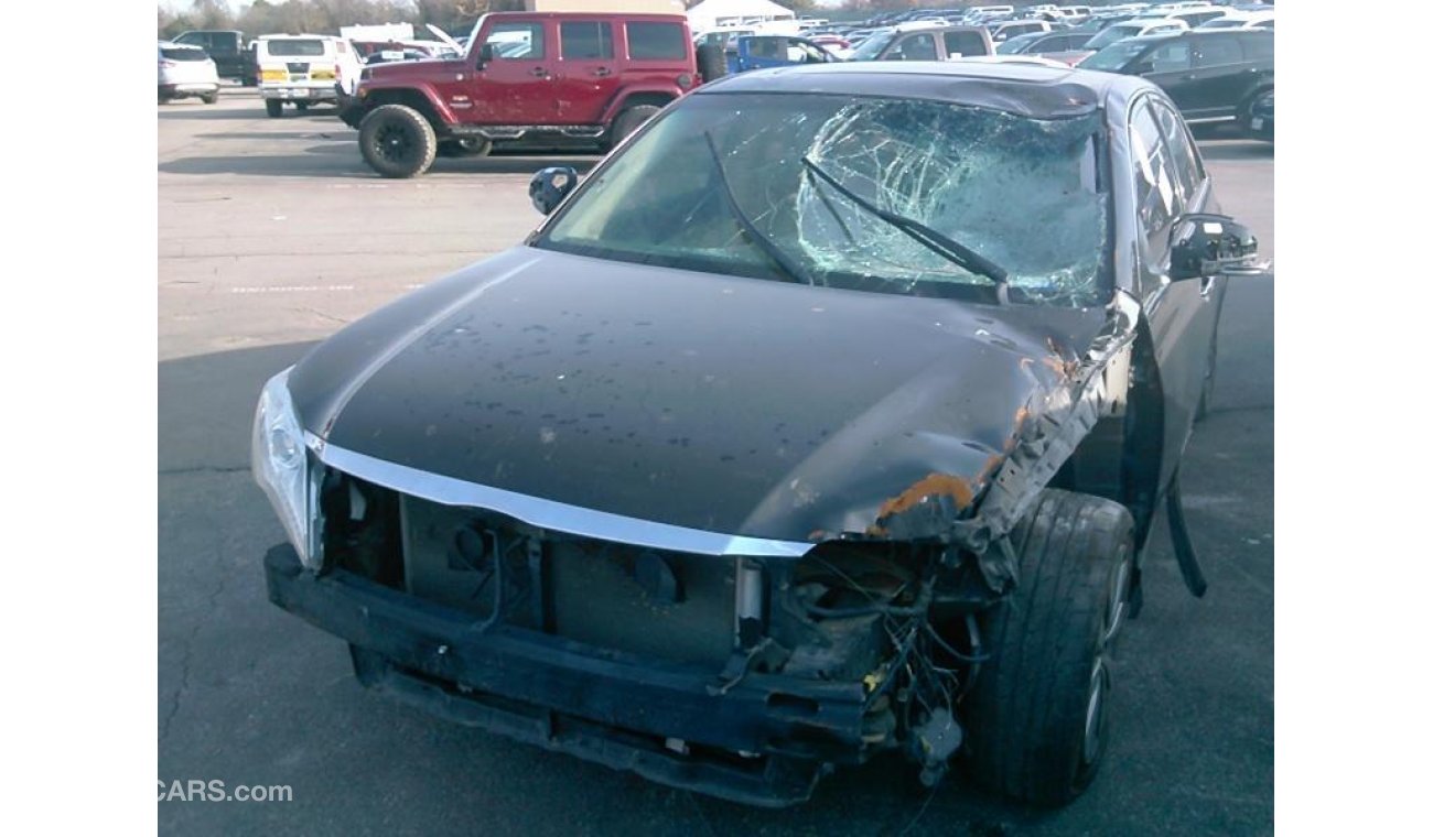 Toyota Avalon Damage car