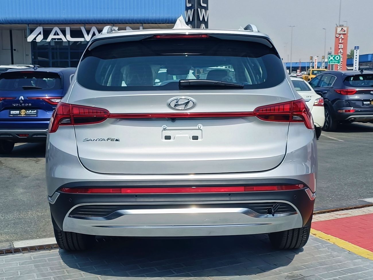 هيونداي سانتا في LUXURY, 2.5L PETROL, DRIVER POWER SEAT, PANORAMIC ROOF, 7 STR (CODE # HSA25AF)