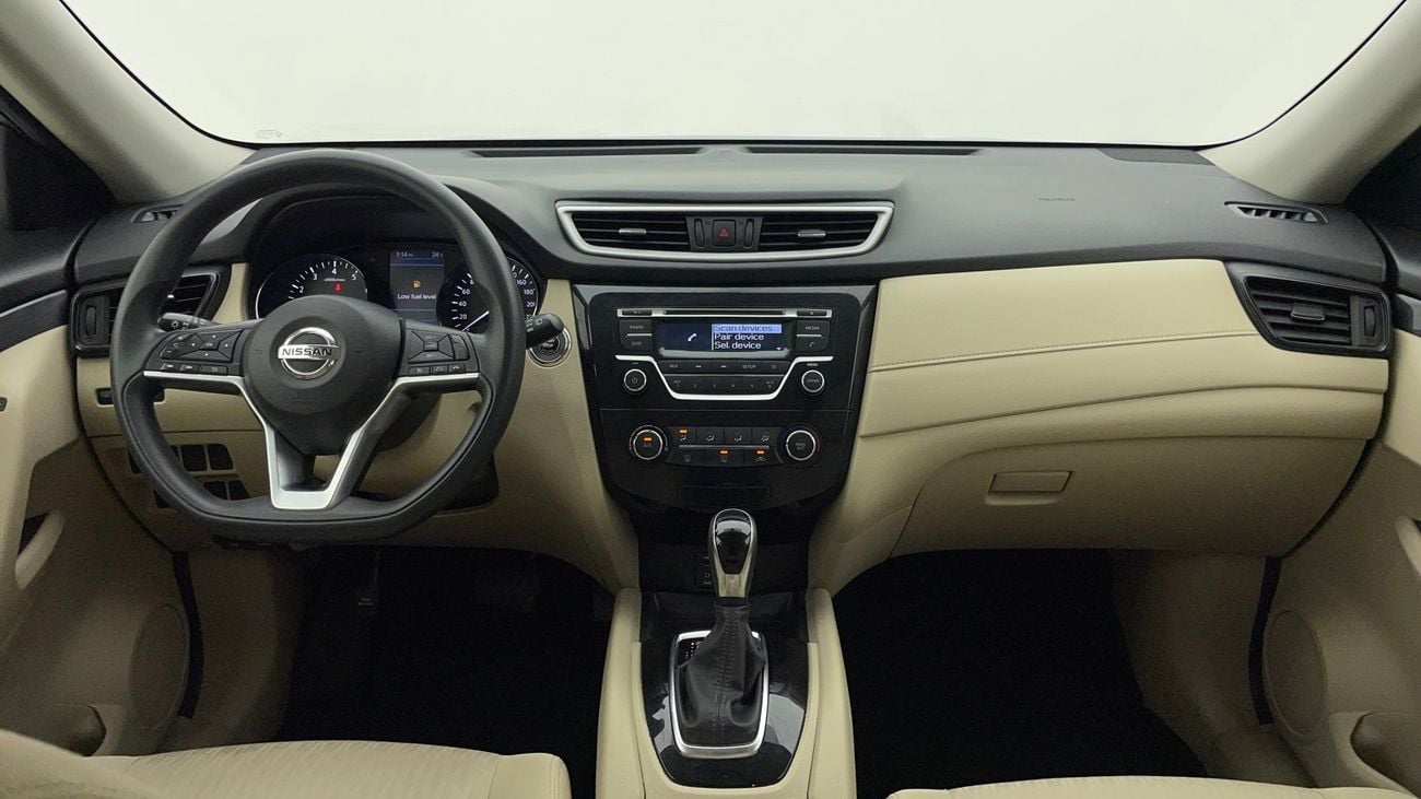 نيسان إكس تريل S 4WD 2.5 | بدون دفعة مقدمة | اختبار القيادة في المنزل