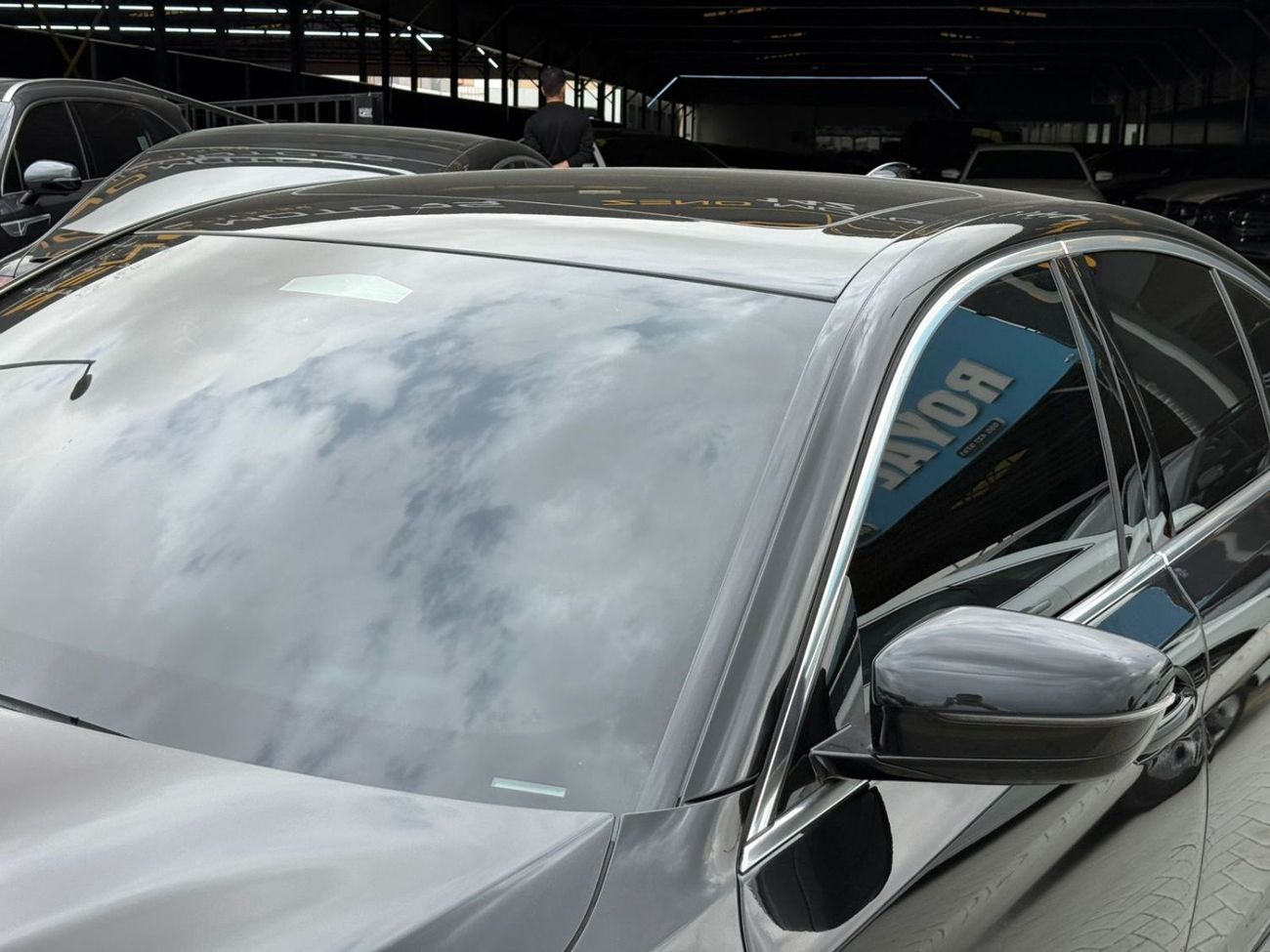 BMW 520i Middle East Edition 2.0L Middle East Edition 2.0T