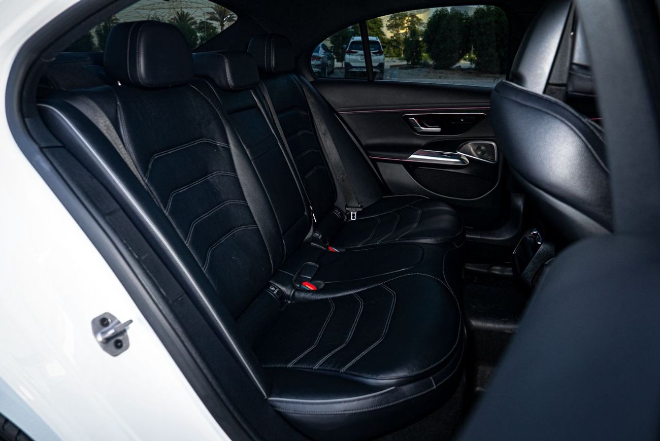 مرسيدس بنز E300