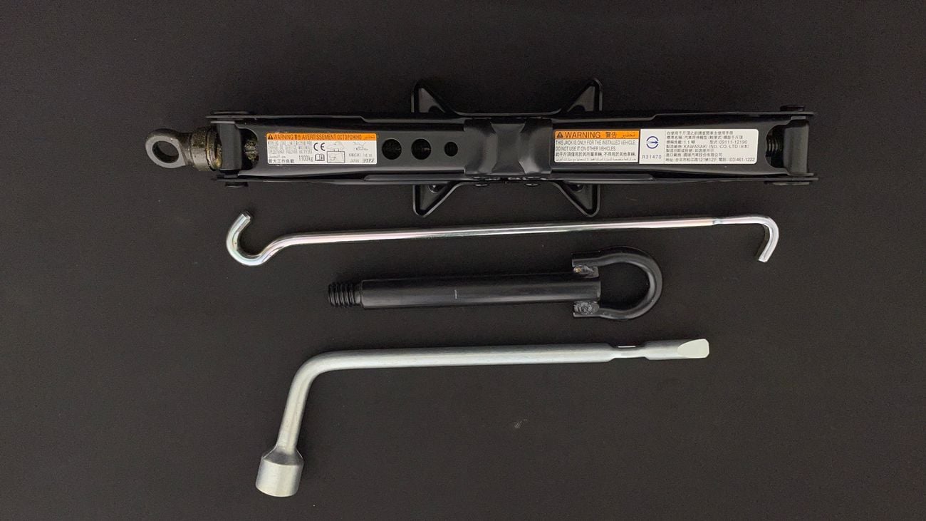 تويوتا كورولا XLI 1.6 | بدون دفعة مقدمة | اختبار القيادة في المنزل