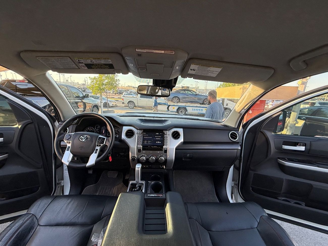 RAM 1500 TRX 6.2L (6 Seater)