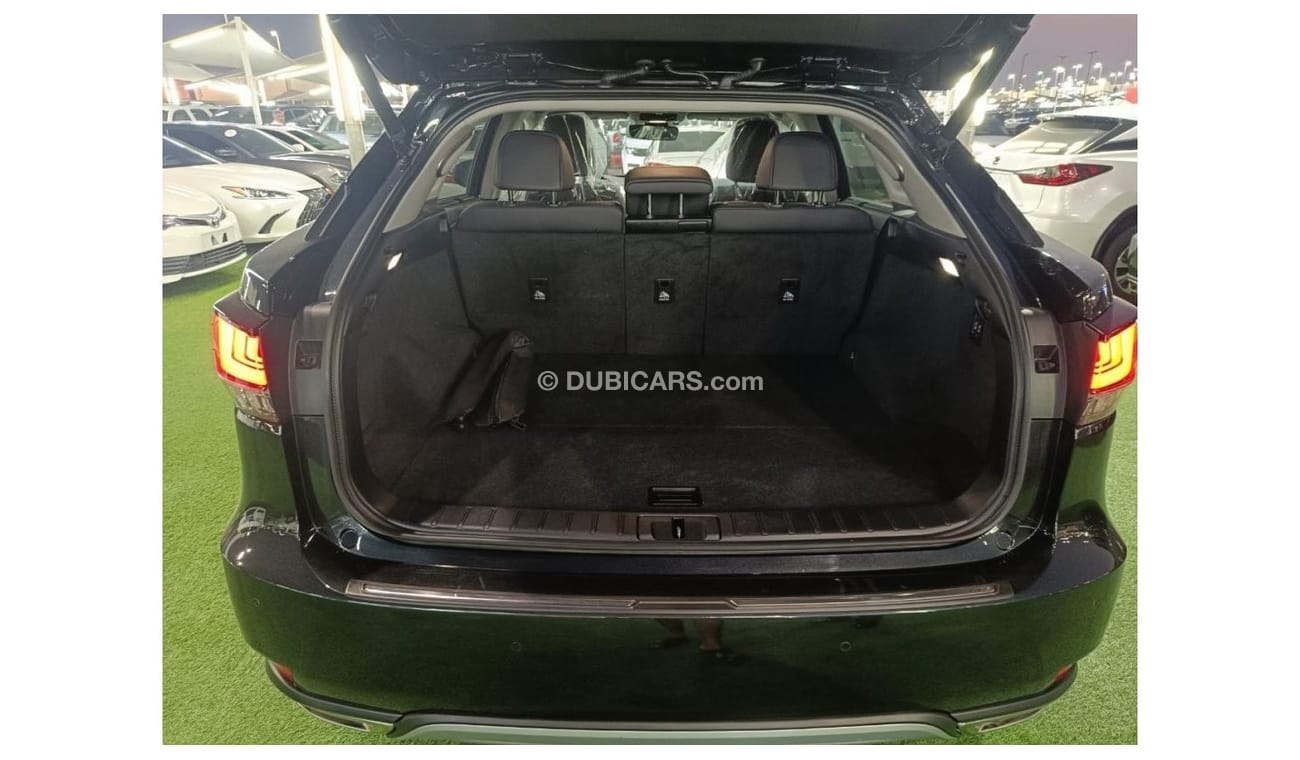 Lexus RX350 Platinum The car is very good, in perfect condition, looks clean from the outside and inside without