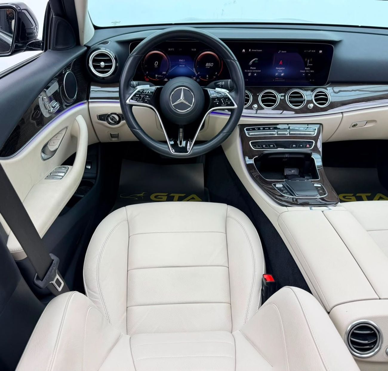 Mercedes Benz E300 AMG 2021 Mercedes Benz E300, Warranty, Full Mercedes Service History, Excellent Condition, GCC