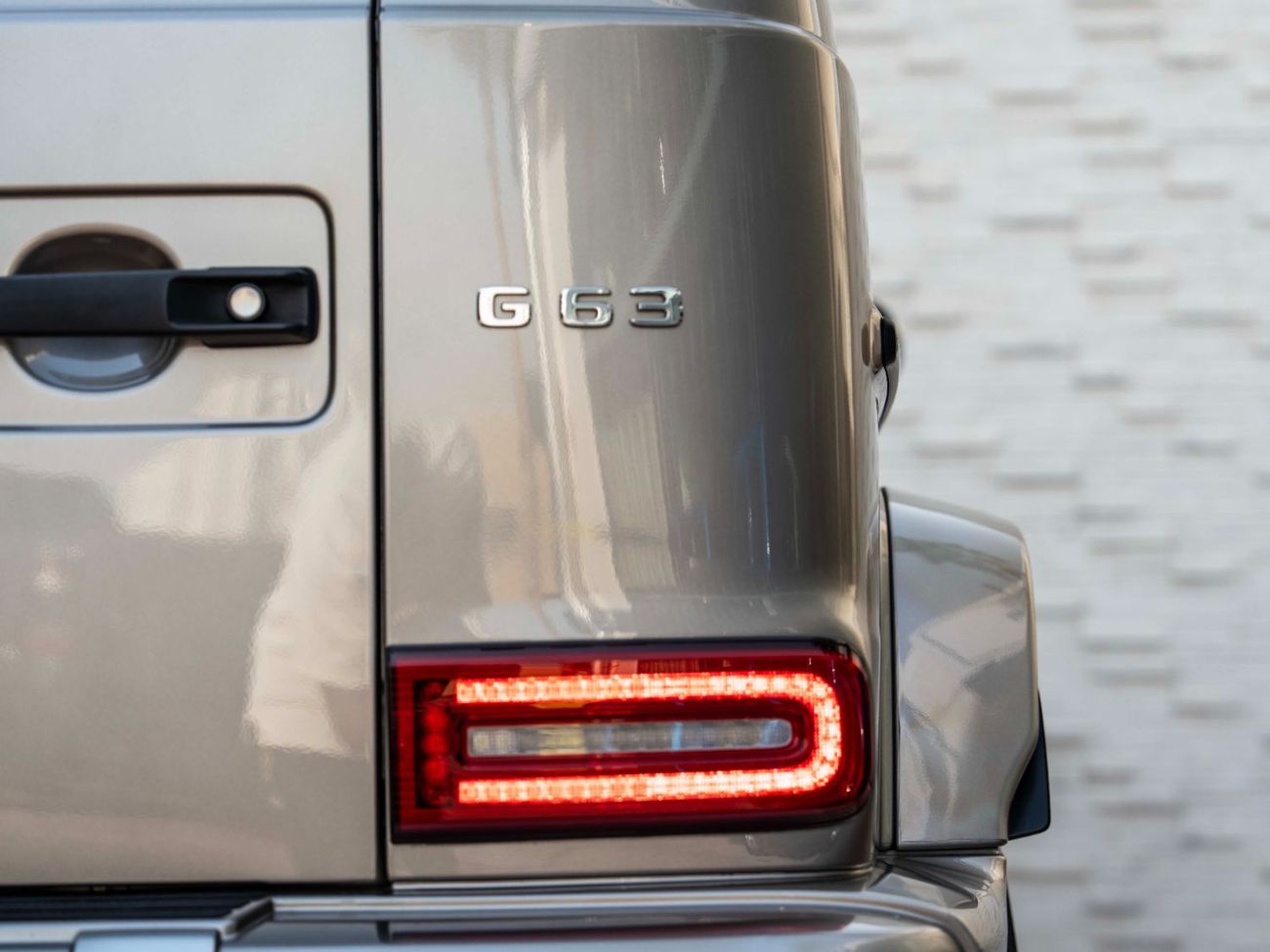 مرسيدس بنز G 63 AMG Std 4.0L