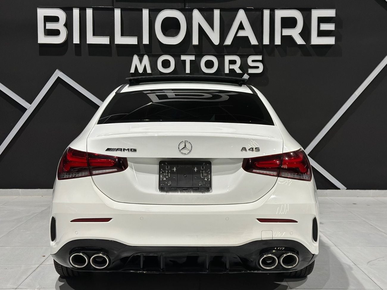 مرسيدس بنز A 220 MERCEDES-BENZ A220 | 2019 | FULL OPTIONS | Upgrade it to 45 AMG