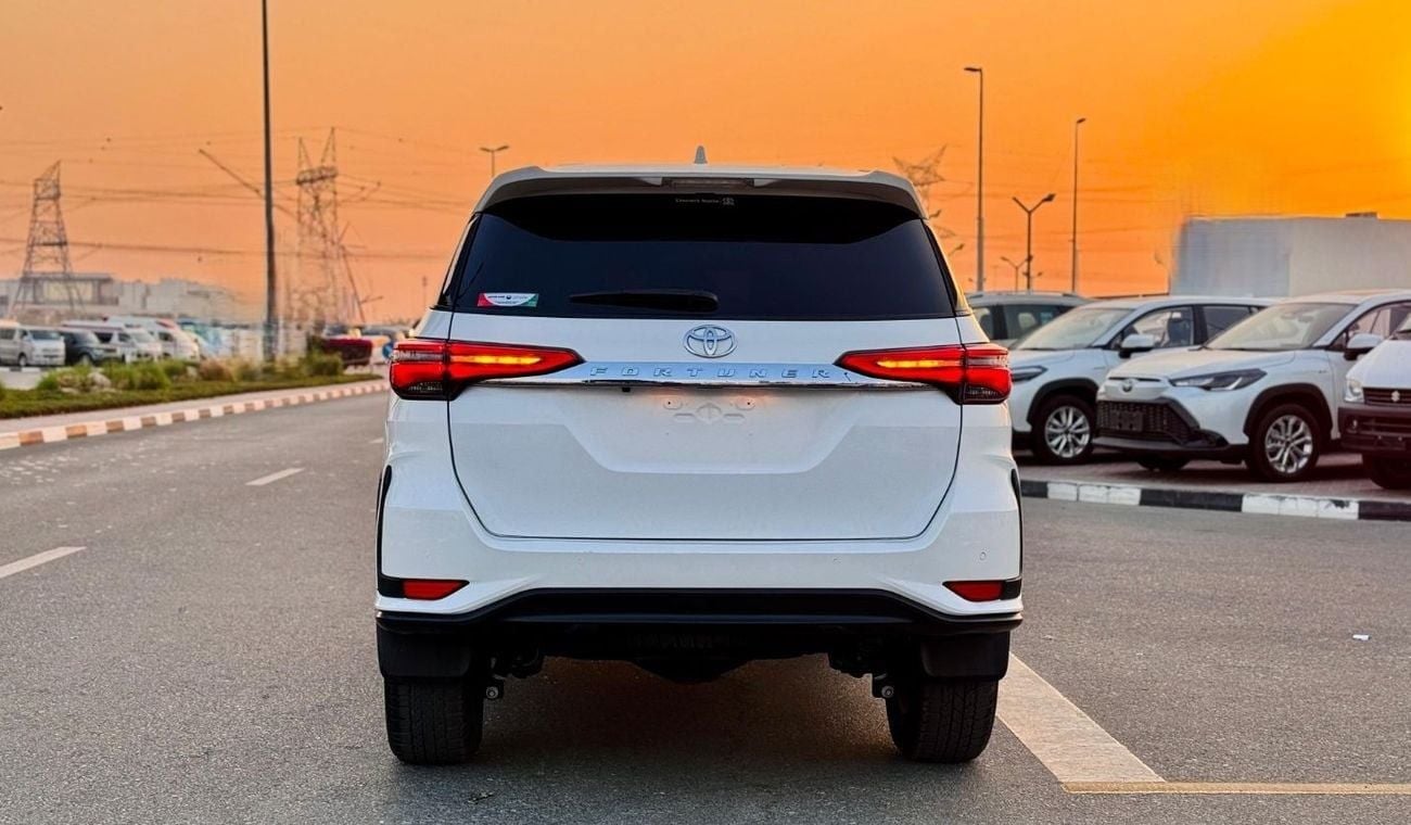 Toyota Fortuner PREMIUM CONDITION | 2.8L DIESEL ENGINE | RHD | 2024 | AUTOMATIC TRANSMISSION | REAR VIEW CAMERA | PA