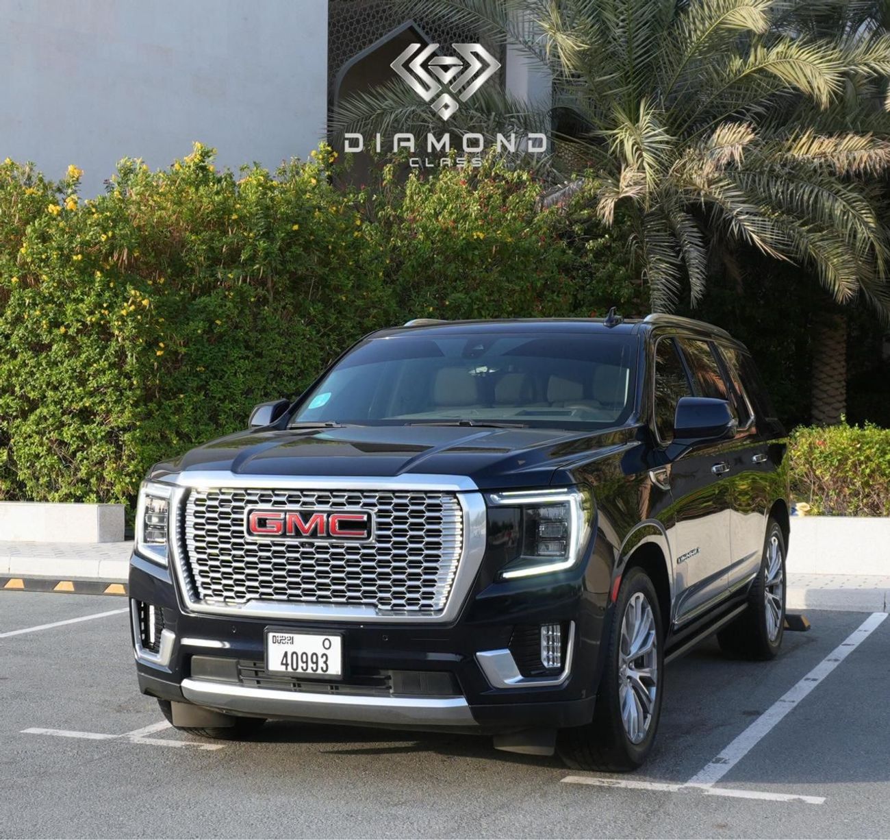 GMC Yukon Denali 6.2L (8 Seater)