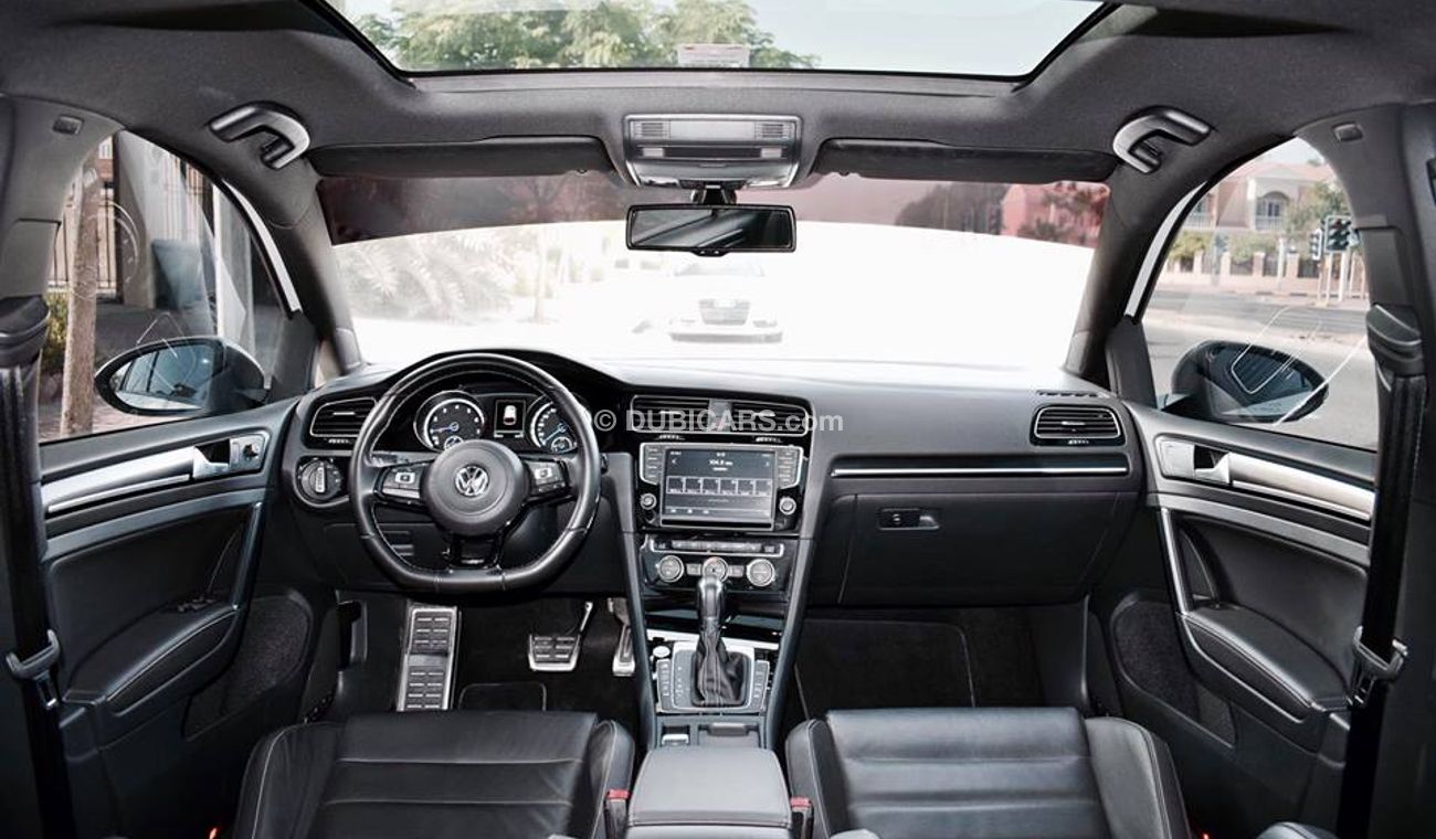 فولكس واجن جولف R 4 Motion