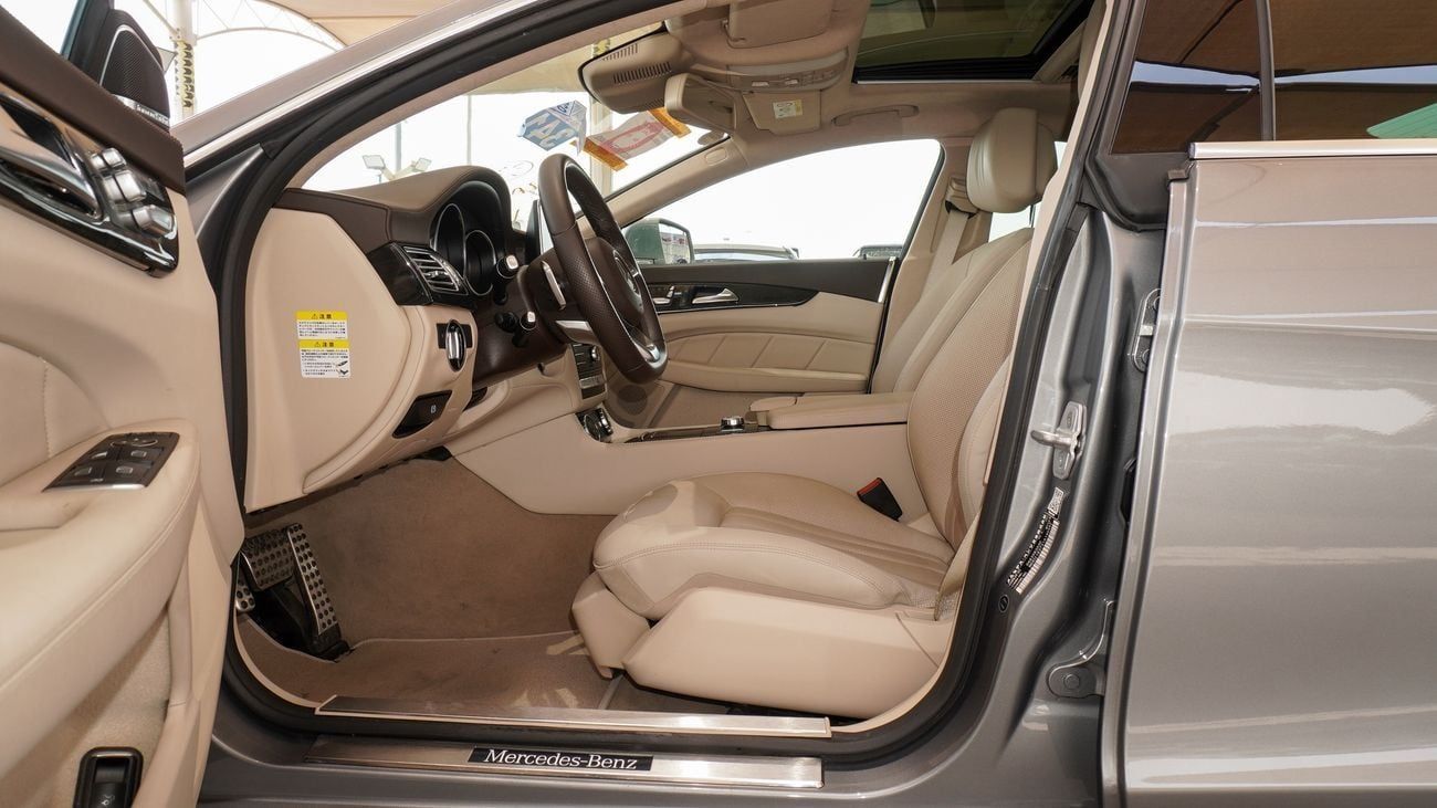 مرسيدس بنز CLS 550