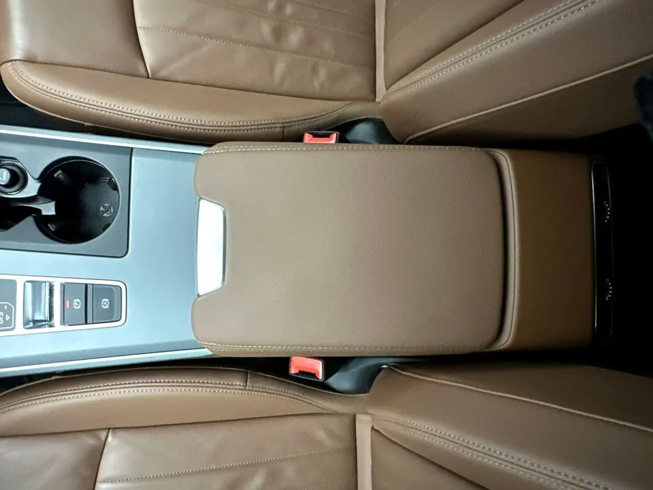 Audi A6 40 TFSI 2.0L Sedan Advanced 40 TFSI 190hp Business (Ref# 003795) EXCLUSIVE RAMADAN OFFER