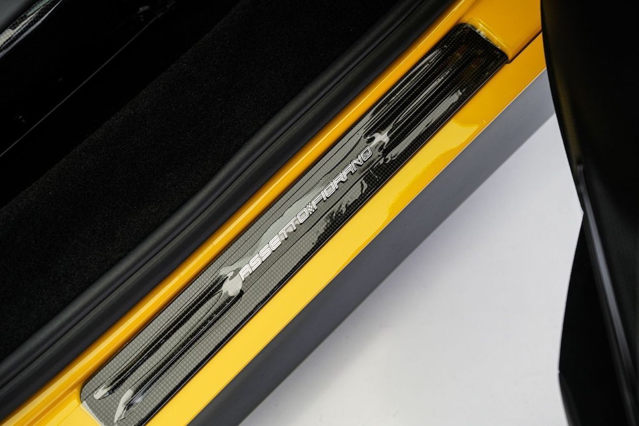 Ferrari SF90 Spider Ferrari SF90 Spider Assetto Fiorano