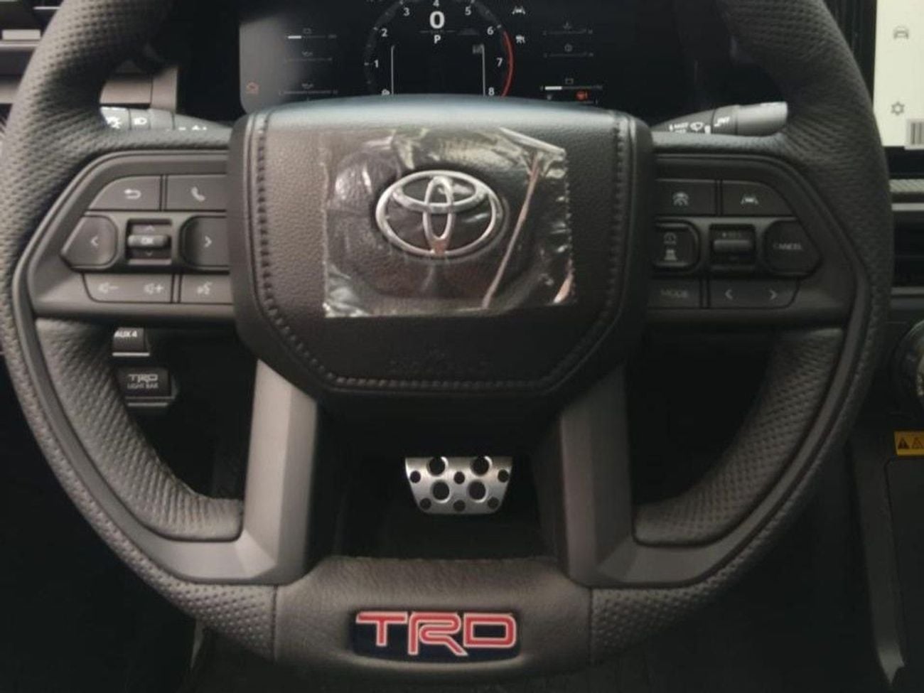 Toyota Tacoma TRD PRO 2.4L 4X4 i-FORCE MAX PETROL HYBRID