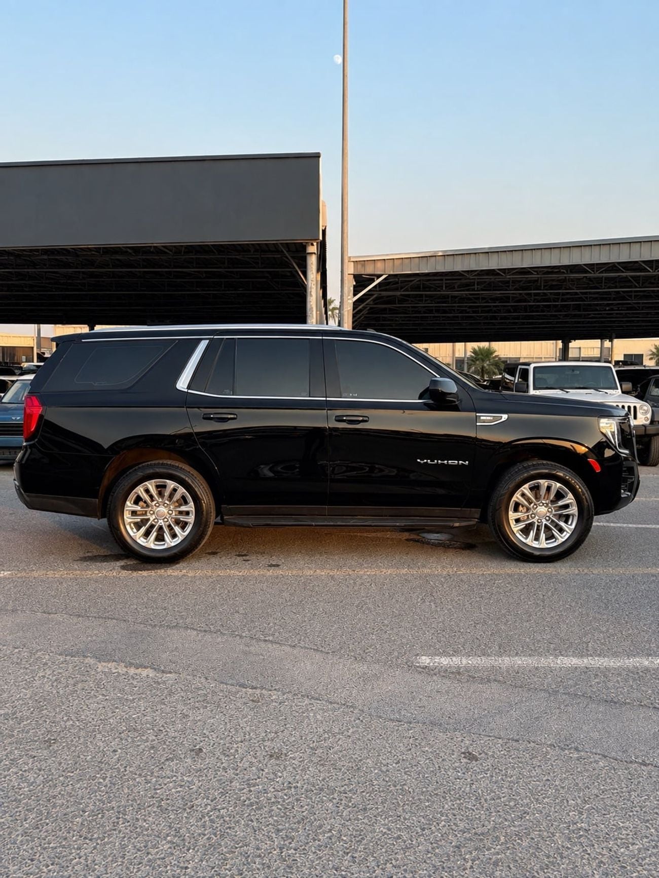 GMC Yukon SLT ‏ GMC Yukon SLT 5.3L GCC
