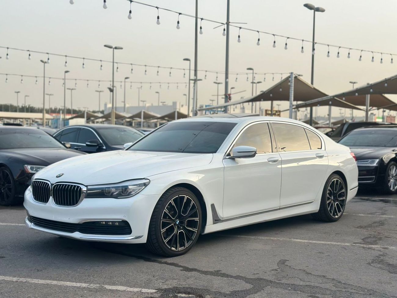 بي أم دبليو 730Li Executive 2.0L
