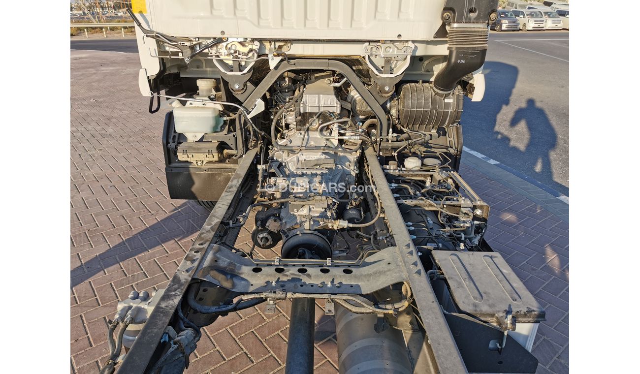 إيسوزو FRR 34N (7 TON) CHASSIS,CAB,6 CYL. INLINE, COMMON RAIL, TURBO, INTERCOOLED
