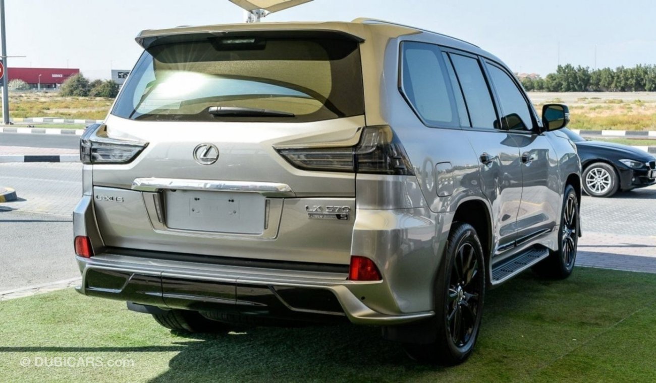 Lexus LX570 S