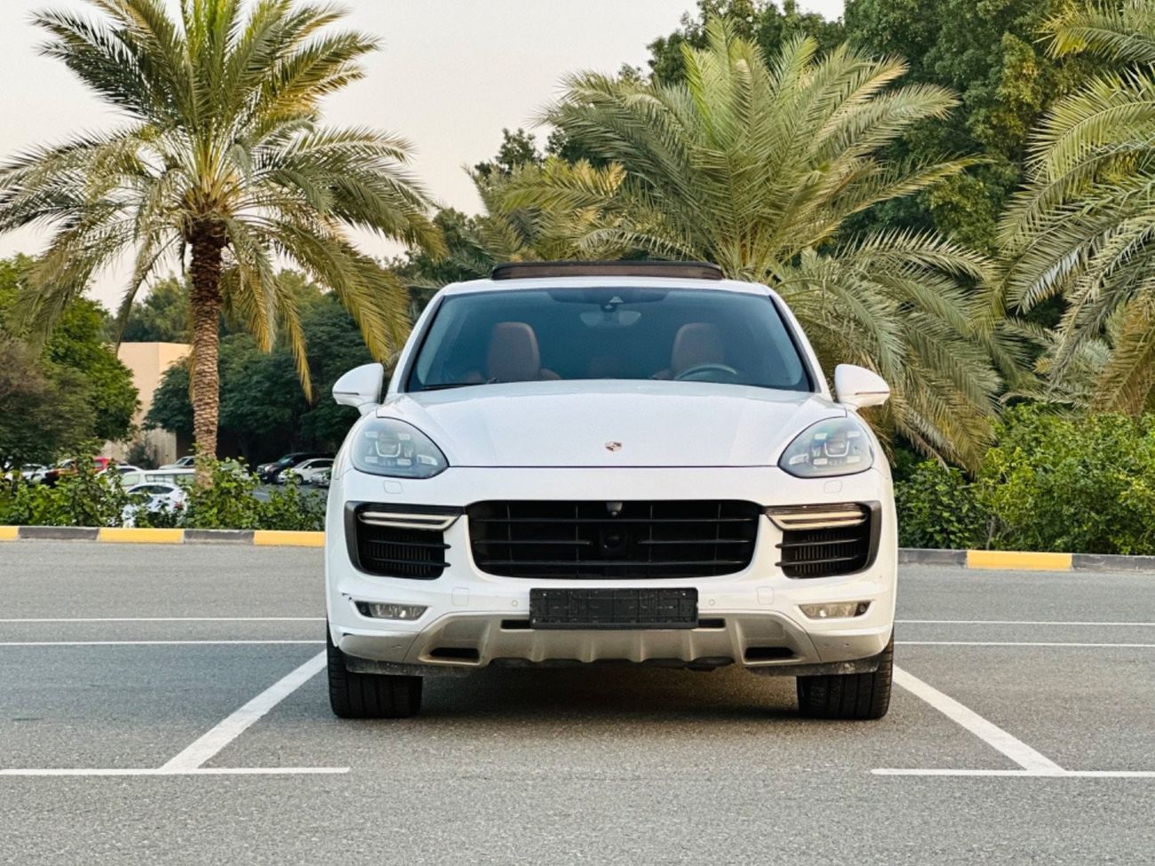 Porsche Cayenne PORSCHE CAYENNE GTS V8 MODEL 2016 FULL OPTION