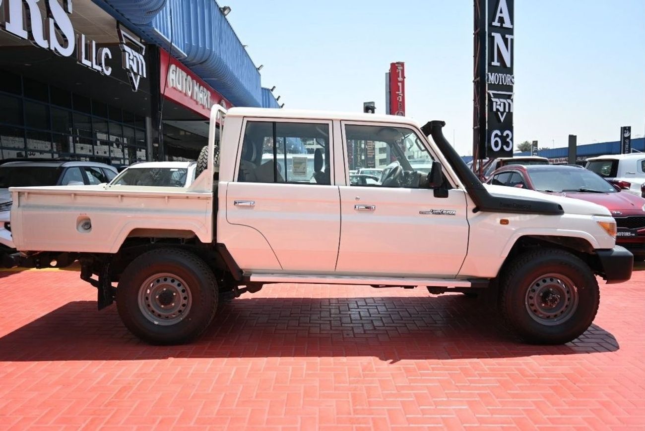 تويوتا لاند كروزر بيك آب تويوتا لاندكروزر (سلسلة 70) 4.5 لتر ديزل، بيك اب، دفع رباعي، 4 ابواب، ناقل حركة يدوي، قفل اطار، كابي