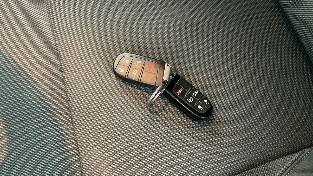 دودج تشارجر SXT / SE | upto AED 20,000 Ramadan Discount | شامل الضمان | 0 ﺪﻔﻋﺓ ﺃﻮﻟﻯ