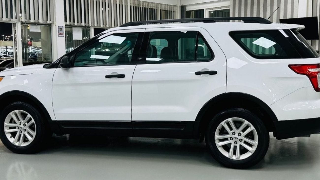 Ford Explorer XLT 4WD .. Original Paint .. Perfect Condition .. GCC .. V6