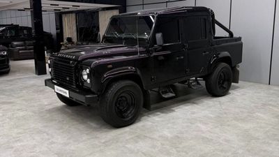 Land Rover Defender 75th 2015 GCC specs