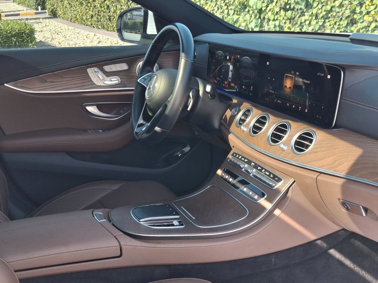 مرسيدس بنز E300 مرسيدس  E300e 2021