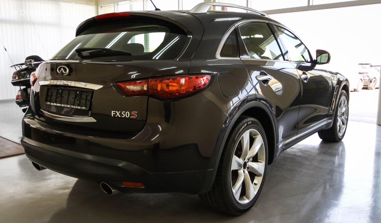 Infiniti FX50 S