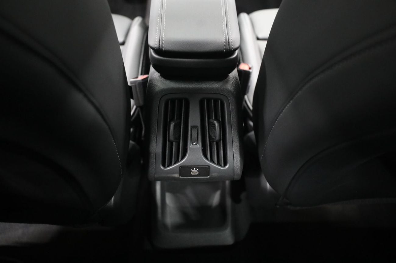 بي أم دبليو X2 BMW X2 | SDrive 25i | Brand New | V4 2.0L turbocharged 204 Hp | 5 Years Warranty | AED 3,100 monthly