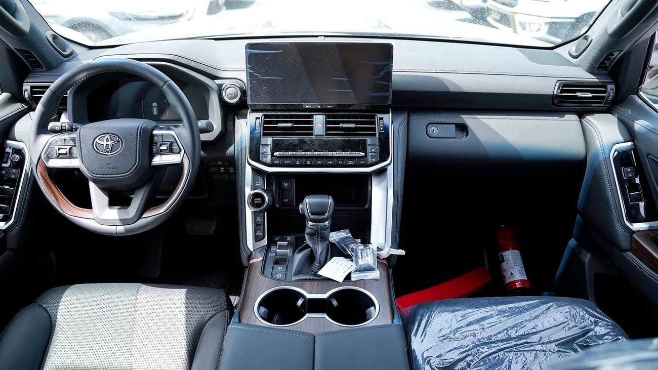 Toyota Land Cruiser VXR 2026Toyota VXR 4.0L V6 GCC Specs