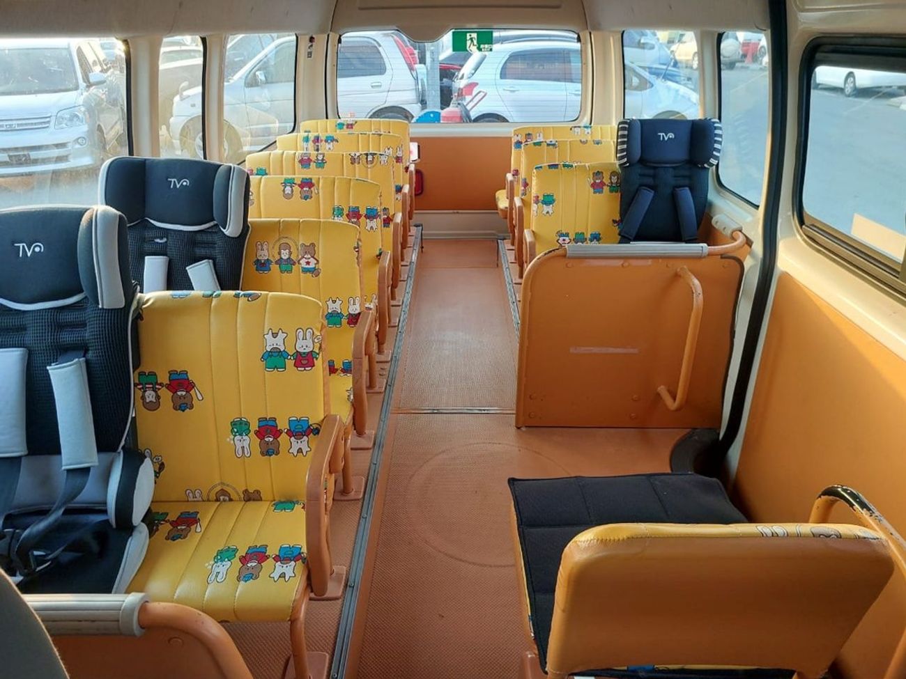 تويوتا هاياس TOYOTA HIACE COMMUTER VAN RHD 2014 MODEL 2.7 L PETROL AUTOMATIC(PM06274)