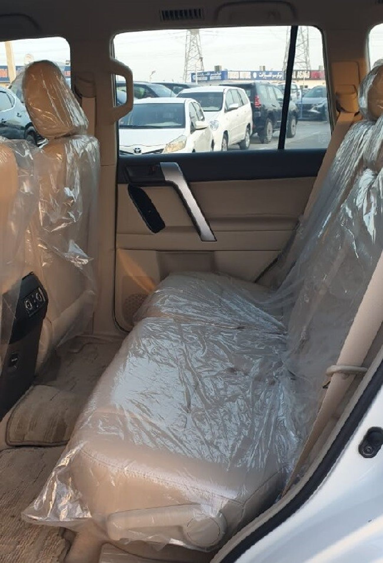 تويوتا برادو 4.0L V6 4WD PETROL (USED)