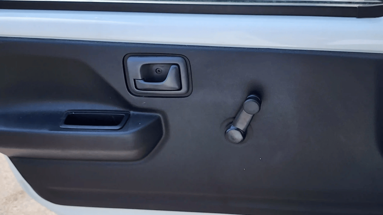 سوزوكي كاري GCC Truck RWD 1.5L Petrol 2023YM