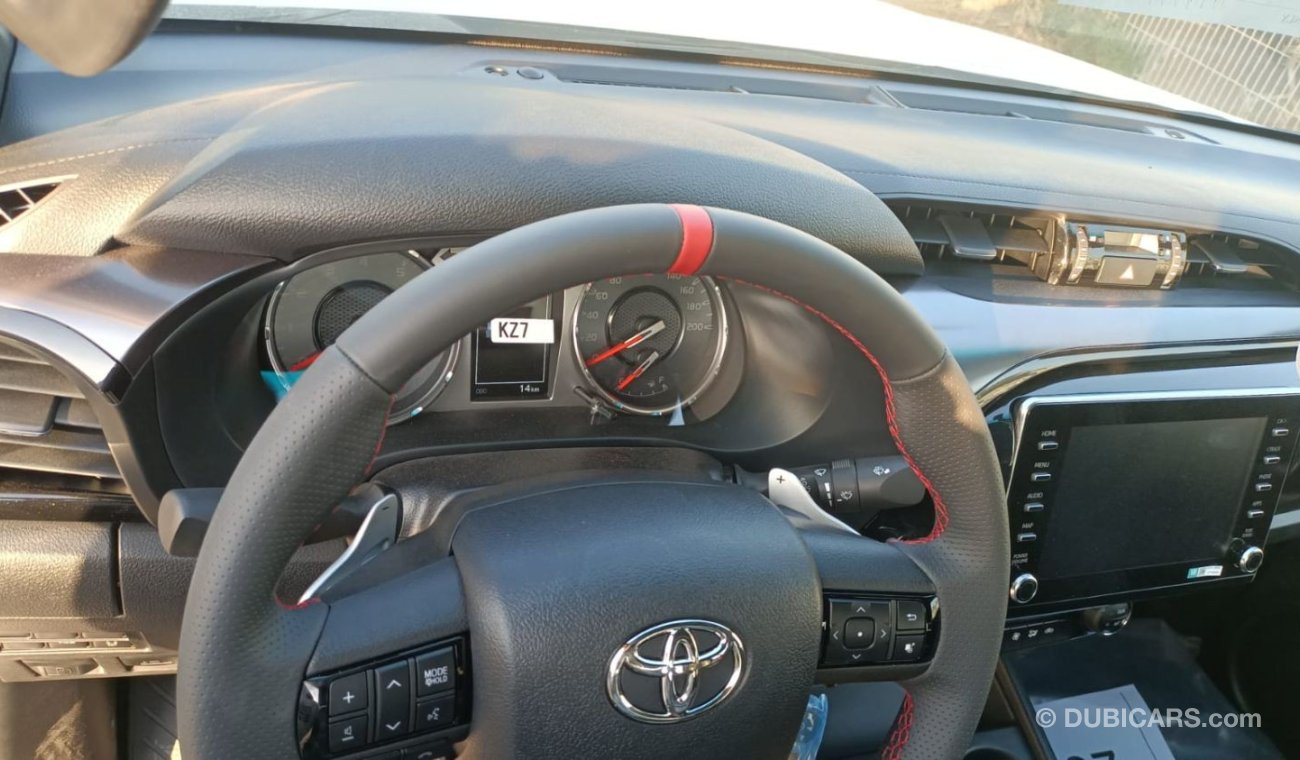 Toyota Hilux v6  GR  FULL OPTION