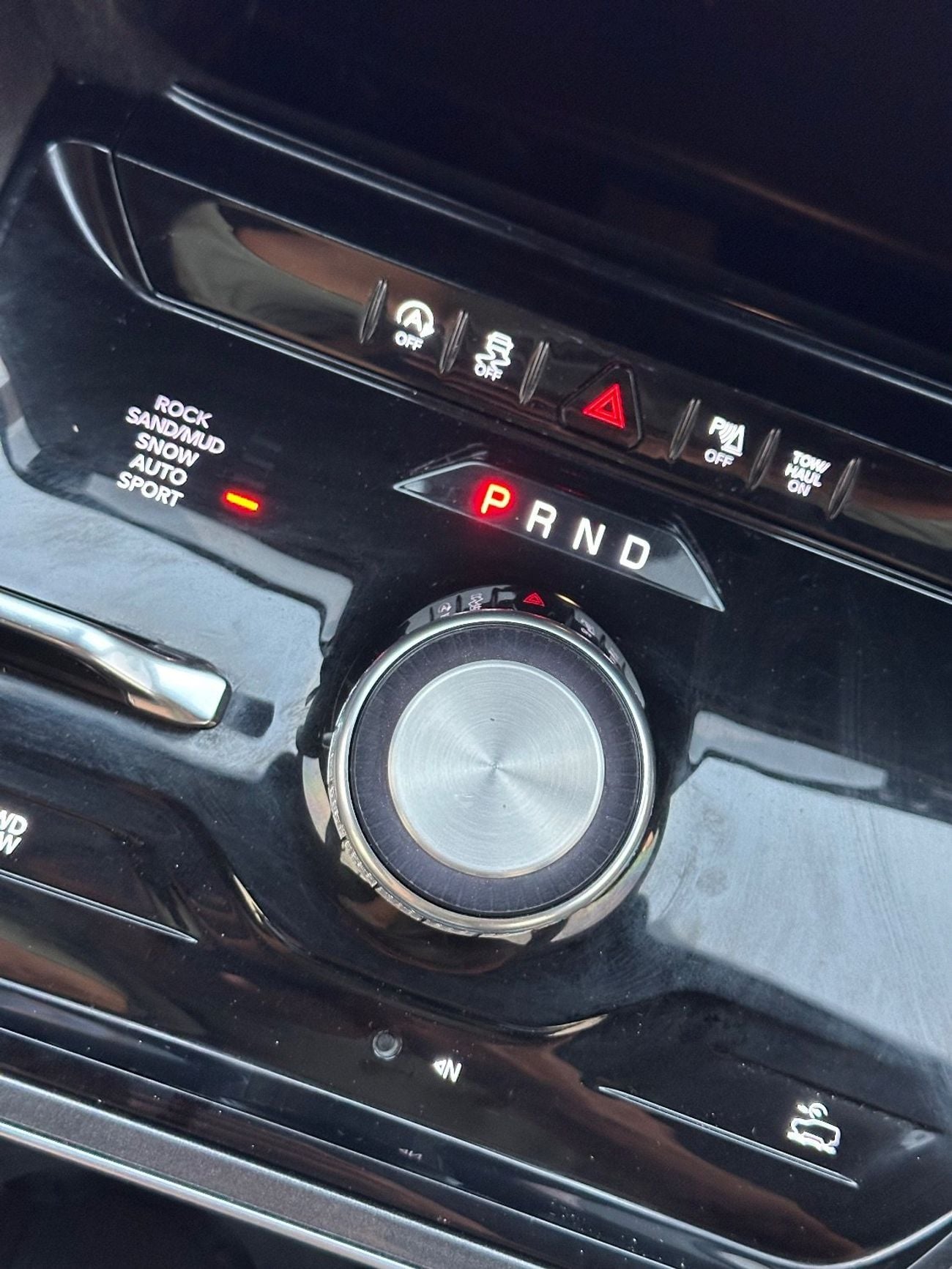 جيب واجونير L Series I 2023 AWD