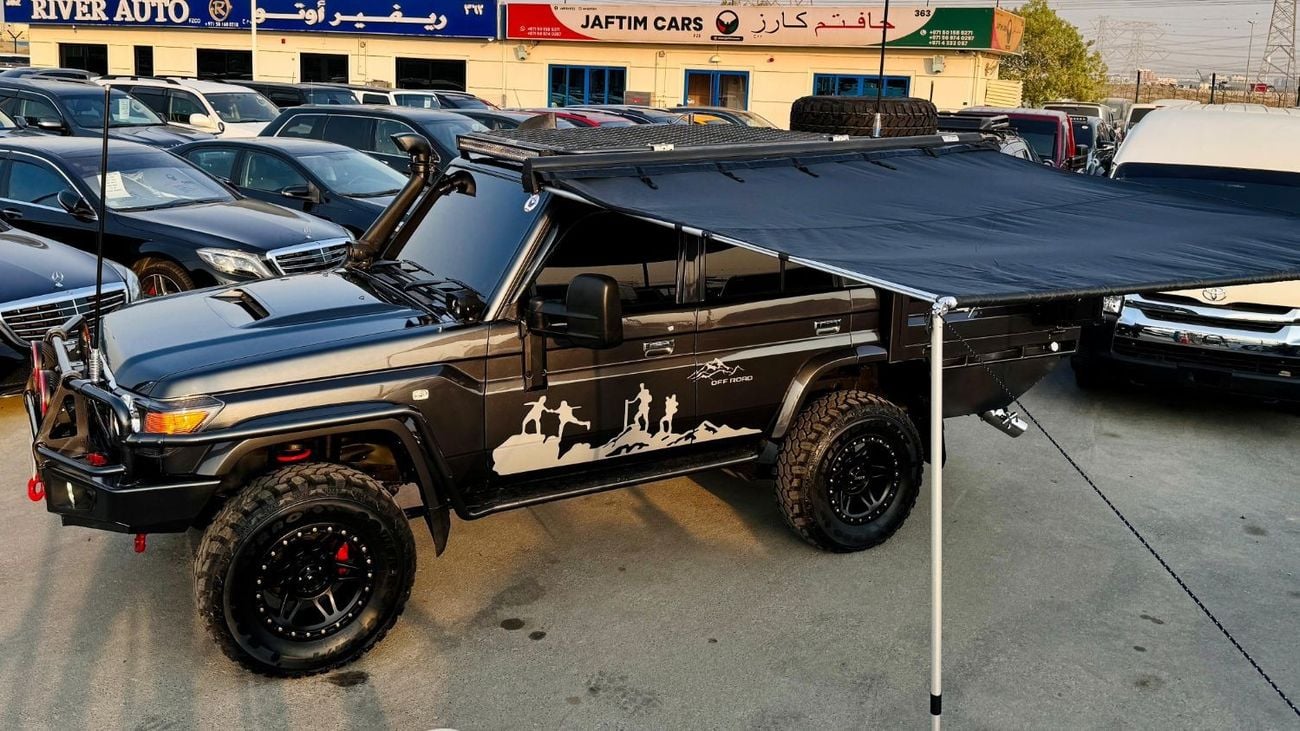 Toyota Land Cruiser Pick Up HEAVY MODIFIED | ULTIMATE OFF-ROAD CAMPER TRUCK | 4.5L DIESEL | MANUAL TRANSMISSION | 2011