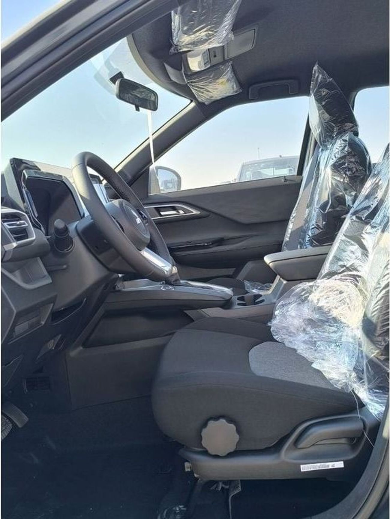 ميتسوبيشي Xforce Mitsubishi XFORCE H-LINE 1.5L SUV FWD 5Doors