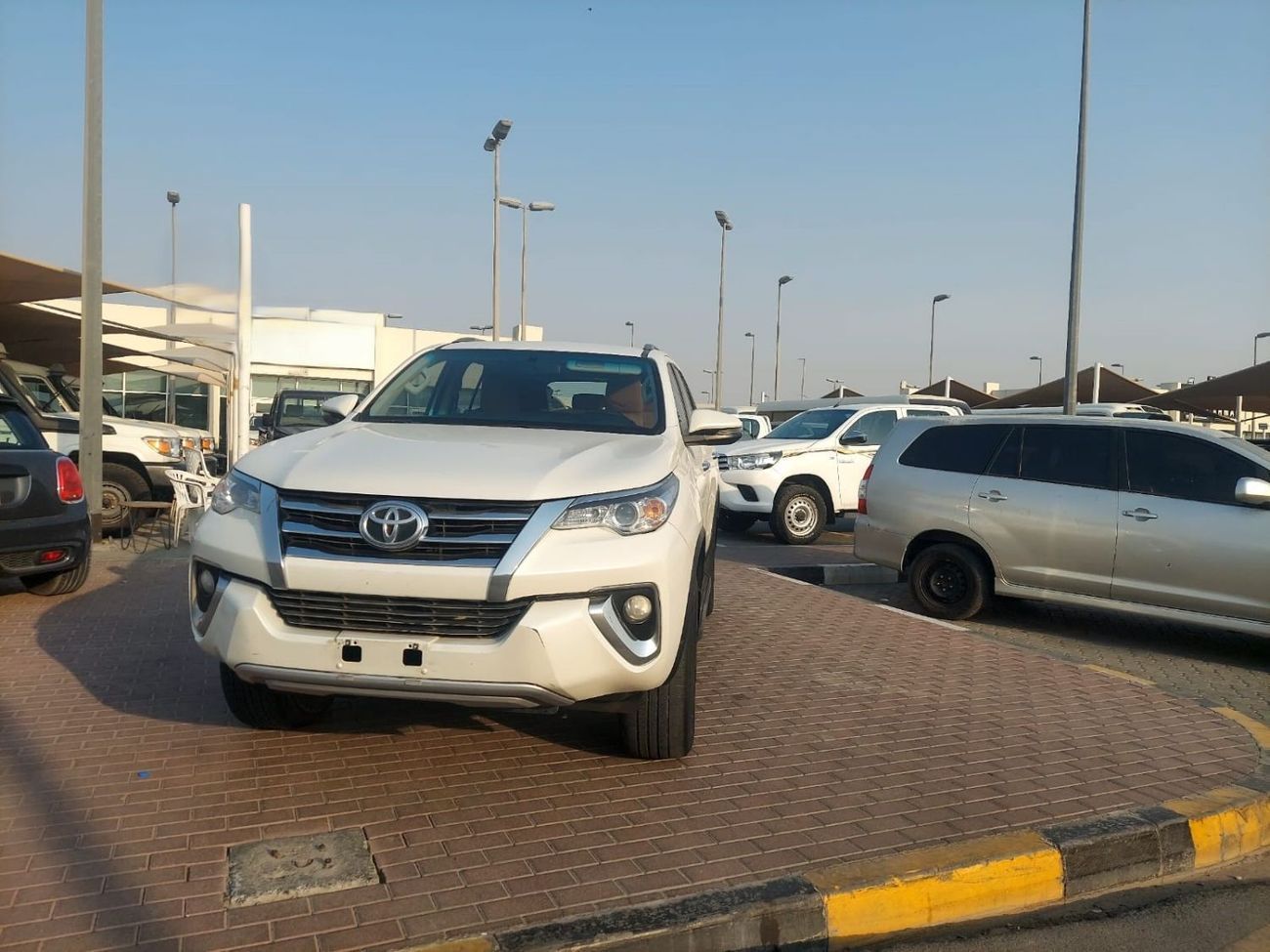 Toyota Fortuner 2.7L PETROL AUTOMATIC TRANSMISSION