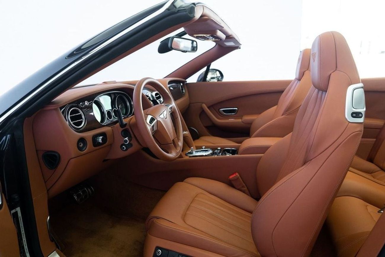 بنتلي كونتيننتال جي تي سي V8